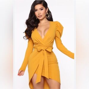 NWT Fashion Nova ,Dresses,Long Puff Sleeve V-Neck Sashes Size XL/L